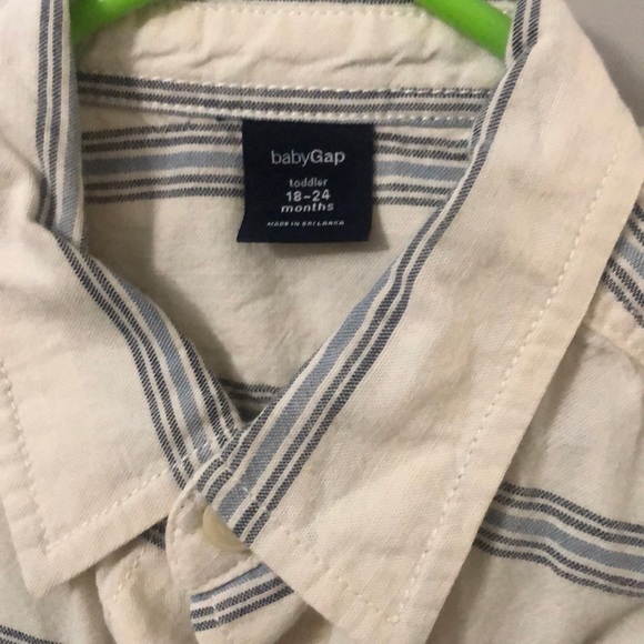 BABY GAP button down - Picture 4 of 5